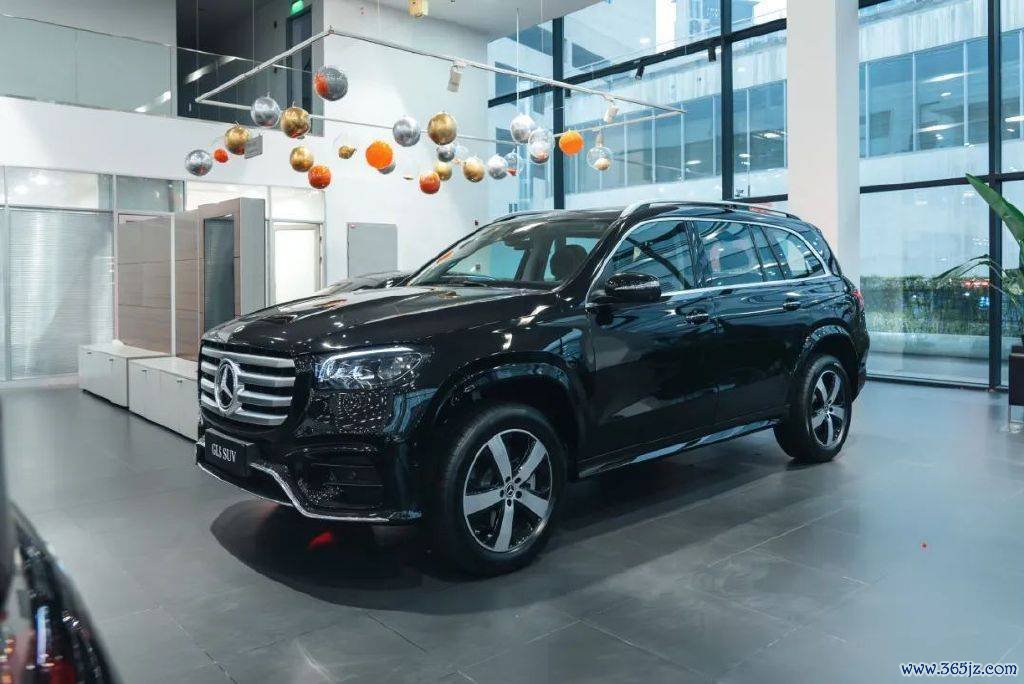 什么样的成皆有钱东谈主，会在2024年买一台飞奔GLS SUV？