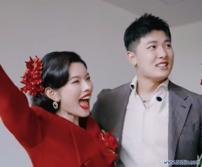 黑犬酱成婚好接地气 网友：祝黑犬酱新婚风物